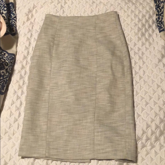 Banana republic pencil skirt - Picture 1 of 3